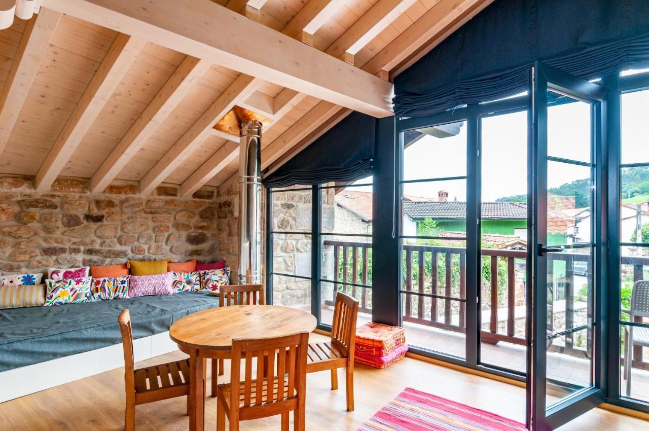 La Casa De Piedra Holiday home *