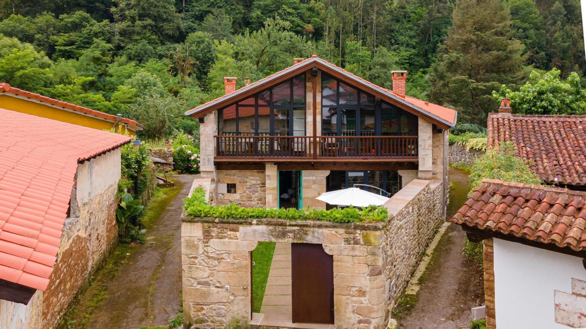 La Casa De Piedra Holiday home Herrera de Ibio